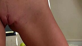 madison ryder, you love giving handjobs to big cocks with tits and cumshots