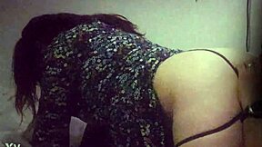 Hot neighbor licks ass in dorm with roommate for first time