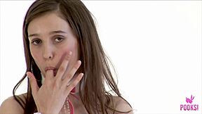 Gianna fingers her pussy!