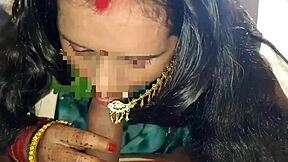 Sharon se stane kurvou pro cizince, kteří ji řítí a lížou prdel, zatímco manžel pracuje