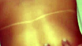 I flashed my cock to the housewife!