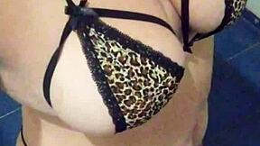 Mi madrastra se pone caliente por chat, amateurs mature latina doggystyle huge ass lingerie.