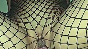 Latina Teen Allows Amateur Encounter After Work