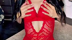 Petite 18+ Dallas Escort Available