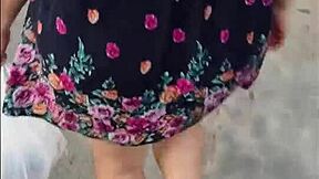 거리에서 업스커트 마두라가 나한테 몸 맡겨