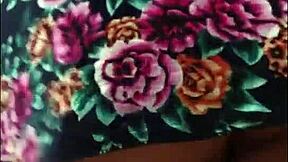 madura upskirt in the street gives herself to me