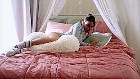 Asian girl humps her pillow