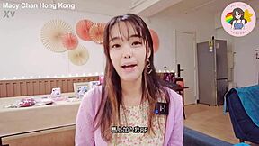 홍콩 메이시 찬, 영혼 뽑는 블로우잡과 사정 후 삼키기 수행해.