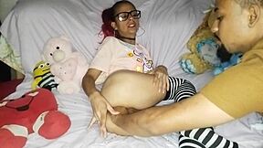 Helping a sexy milf by fisting deep inside her wet pussy