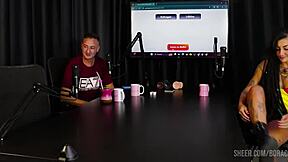 compilados da caroleta roots no bora cast com bruna carlos - parte 1 watch on sheer red