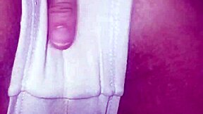 Sexo casero la habitación de mi hermanastra lesbiana cachonda