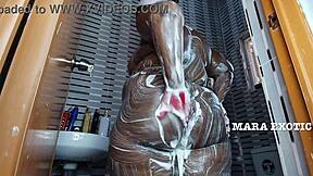 shower time with fat onion booty milf, full vid on red - mara exotic