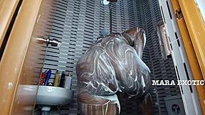 shower time with fat onion booty milf, full vid on red - mara exotic