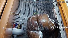 shower time with fat onion booty milf, full vid on red - mara exotic