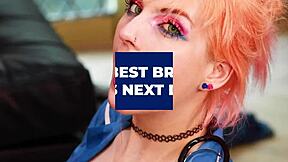 Teen Nurse Gives Gloryhole Therapy In Hospital