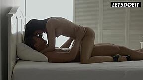 Does Francys Belle's Intense Orgasms Turn You On?