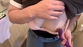 hey, why does this college girl squirt so much today?