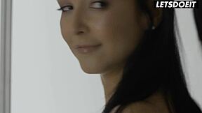 Does Francys Belle's Intense Orgasms Turn You On?