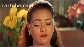 Chubby mallu heroin in hot adult scene!