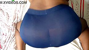 Worshipping Big Pussy Lips