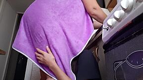 I pay plumber with hot orgasm in lesbian muff diving