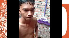 I flash my cock on ometv for thrilling exposure