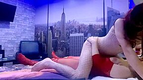 Trans woman offers herself to lesbian in hotel room