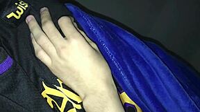 Colombian babe rides cock deep in hotel room!