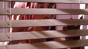 Moja pastorka me odkrije in prosi za pomoč