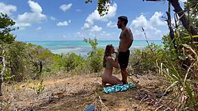 Flagrada Transando Anal A Beira Mar Boquete Em Público Compilado Amador