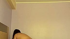 mature wife flashes ass to taxi driver for milking 😈