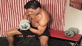 hey, watch reese rideout strip while working out?