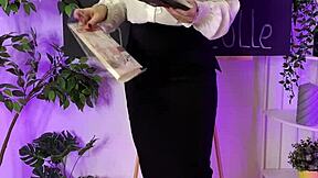 Nylon Club Sexy Mature Blonde Putting On Coffee Colored Tights