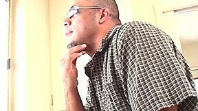 मेलिसा लॉरन हील्स और लिंगरी में बेड पर डॉगीस्टाइल में वाइल्ड हो जाती है