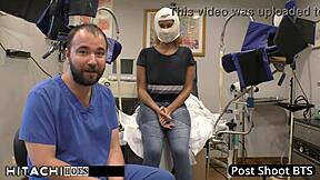 Elsős lány hitachi orgazmust kap az orvostól Tampa Taylor Ortégától backstage ujjal