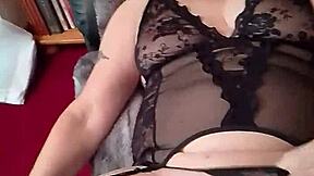 Amateur Housewife Reaches Orgasm Thinking Of Men Fucking Her Arsehole With Dirty Talk