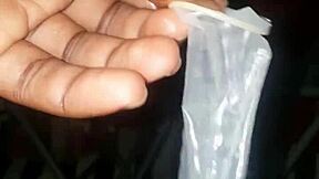 Je prepare mon penis au glaçon pour me faire defoncer la chatte 😈