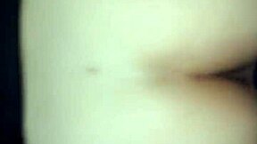 neighbor's wet pussy exposed!