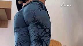 why is the perfect round ass girl showing off her skills? in leggings during workout!