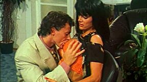 Venere Bianca, the ambitious career woman