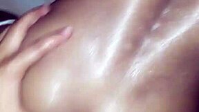 Scopata dura con schiaffi e cazzo mostruoso