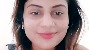 the indian girl dances seductively, shaking her big tits and ass