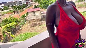 Early morning outdoor boob tit fuck masturbating and squirting?