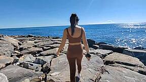 I wanna suck it and fuck you on the beach...