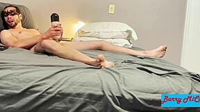 EDGED TO CUMSHOT WITH VIBRATING BLOWJOB TOY, SMALL WAIST AND FEET INVOLVED