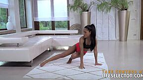 Apolonia Lapiedra Cute Fuck Whore In Pov Doggystyle And Riding