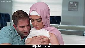 can boyfriend outlast hijab teen?