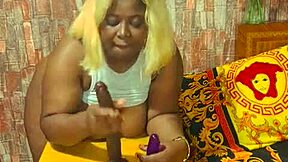 Shaved Pussy Exposed in Homemade Amateur Video Update!