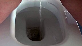 Watch this mature milf's huge pissing compilation scenes?