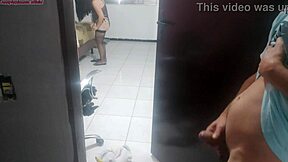 Dona De Casa Reclama Com O Técnico Que O Marido Não Percebeu Sua Lingerie Nova Ela Coloca E Pede A Opinião Do Técnico